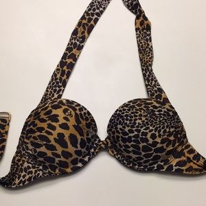 Victoria’s Secret PUSH UP bikini top